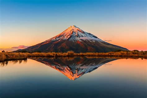 Mt Taranaki granted 'living person' legality in New Zealand - Lonely Planet