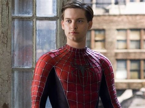 Tobey Maguire and Andrew Garfield Interview About Spider-Man - Business ...