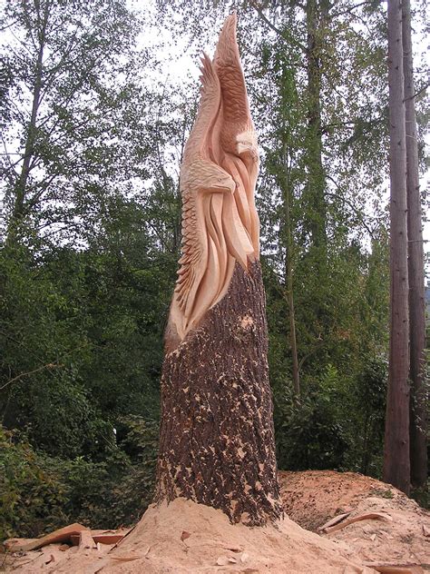 24 Impressive Stump Carved Sculptures - Pop Culture Gallery | Stump ...