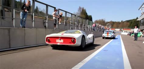 VIDEO: Porsche 910 Carrera 10 Pure Sound - Accelerations & Fly Bys on ...