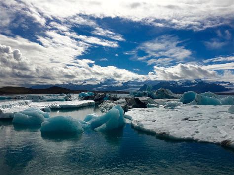 Glacier Lagoon, Iceland [OC][2049 x 1536] : r/iceporn