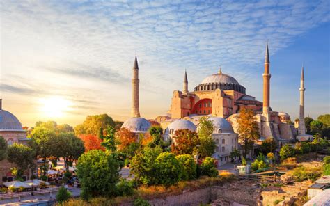 The Ultimate Travel Guide for Visiting Istanbul, Turkey - Syndication Cloud