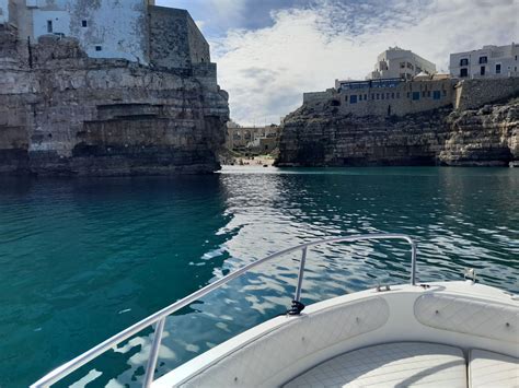 Boat Tour to the Polignano a Mare caves