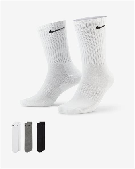 Nike Everyday Cushioned Training Crew Socks (3 Pairs). Nike SI