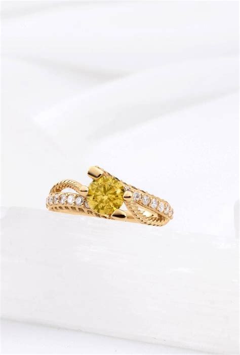 Yellow Diamond | Create your own Yellow Diamond jewellery with GLAMIRA ...