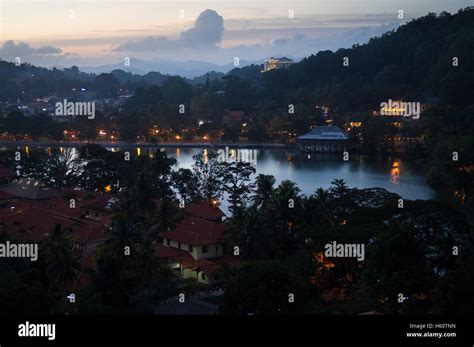 Kandy Lake at night, Kandy, Sri Lanka Stock Photo - Alamy