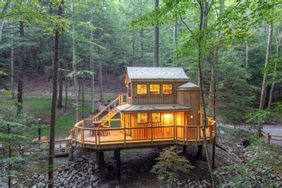 Hocking Hills Treehouse Cabins - Hocking Hills Cottages and Cabins