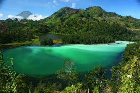 Telaga Warna is the Most Beautiful Place to Discover the Wonders of ...