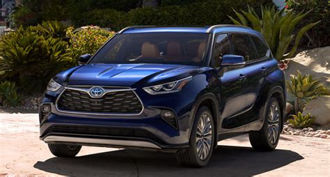 What Colors Does the 2023 Toyota Highlander Hybrid Platinum Come In?