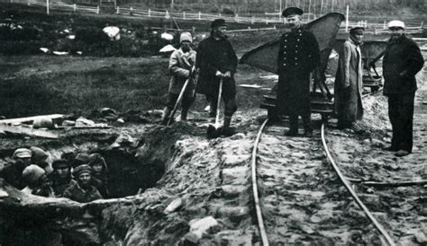 Soviet Gulag Photos: 32 Disturbing Historical Images