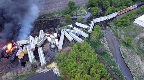 Train in Iowa With Hazardous Materials Derails, Prompting Evacuation ...