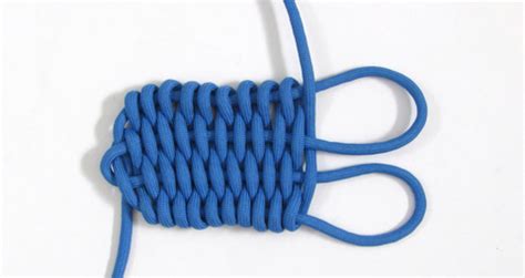 Braided/woven rock sling - Paracord guild