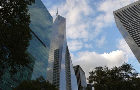 Look Up: Bank of America's NYC Headquarters Is Tall and Green | Complex