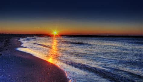 File:Sunrise on the Beach.jpg