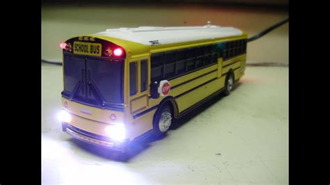 Austin's custom THOMAS SAF-T -LINER HDX diecast school bus model w ...