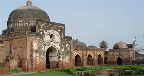 Where the original Babri Masjid still stands | Condé Nast Traveller India