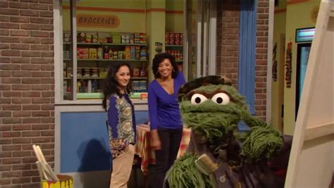 Oscar, Maria, and Leela | Sesame street, Muppets, Childhood