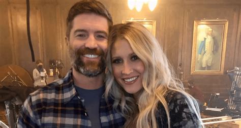 Inside Josh Turner and Jennifer Ford's Longtime Love Story