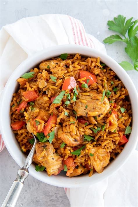 Healthy Jollof Rice Recipe with Chicken - West African One Pot Chicken ...