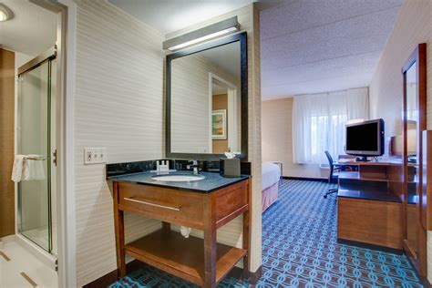 Hotels Near Salisbury MA Photos | Fairfield Inn Amesbury