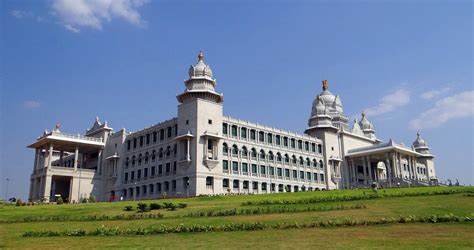 Suvarna Vidhana Soudha Belgaum, History, Architecture, Photos