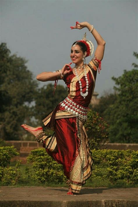 Oriental/ Odissi Dance #AY Odisha Orissa , Classical Indian Dance ...