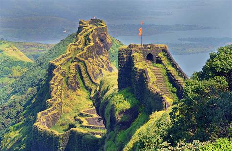 Top 18 Places to Visit near Pune within 100 km - FabHotels (2023)