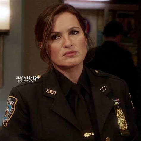 Olivia Benson Screencaps 🌸 on Instagram: “L&O: SVU 15 x 13 🌸 ...