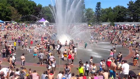 2013 Seattle pride at the Seattle center fountain. - YouTube