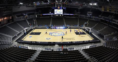 UC will play 2017-18 basketball season at BB&T Arena