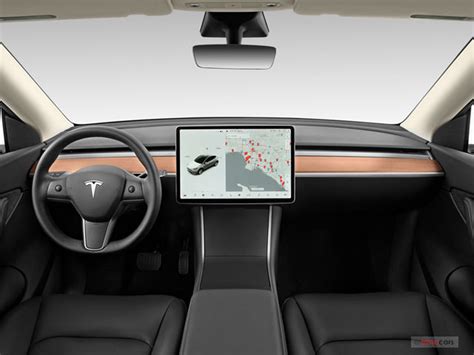 2024 Tesla Model Y: 40 Interior Photos | U.S. News