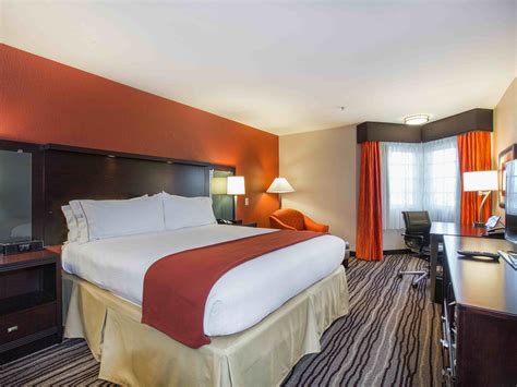 Hotels In Mountain View, CA Near San Jose | Holiday Inn Express ...