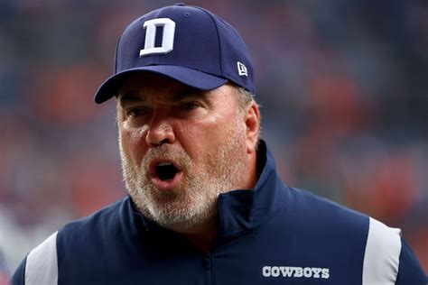 Dallas Cowboys coach Mike McCarthy criticizes own players