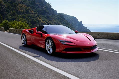 Ferrari SF90 Stradale Reviews - (MUST READ) 16 SF90 Stradale User Reviews