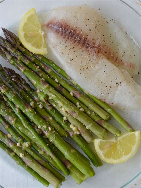 Keto Parmesan Tilapia and Asparagus for One - The Best Keto Recipes