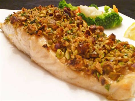 Panko Pistachio Crusted Salmon - This Happy Mommy