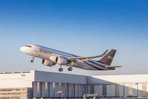 Airbus ACJ320neo performs maiden flight - SamChui.com