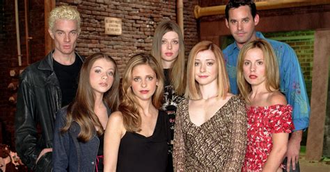 Cast of 'Buffy The Vampire Slayer' Reunite For 20th Anniversary - CBS ...