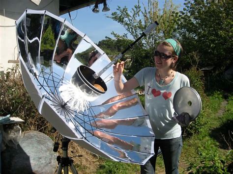 How to make a "Sunbrella" solar cooker