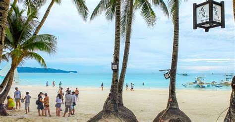 Boracay’s 12 Best Station 2 Hotels, From Luxury to Budget