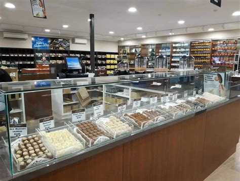 Phillip Island Chocolate Factory - Panny's World Prices & Opening Hours