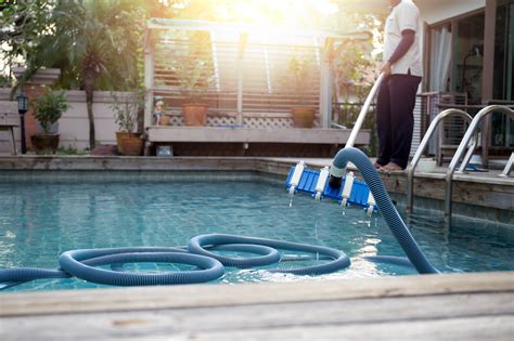 The Incredible Benefits of Hiring a Professional Pool Cleaning Service