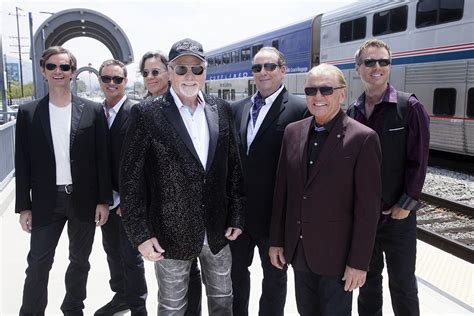 The Beach Boys bring splash of fun to final Amphitheater show - The ...