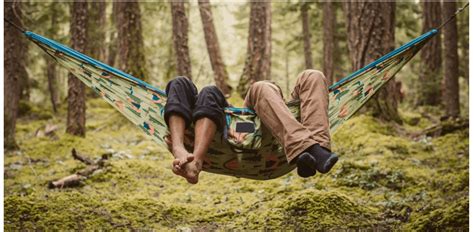 The Hammock Lifestyle - Find The Breeze