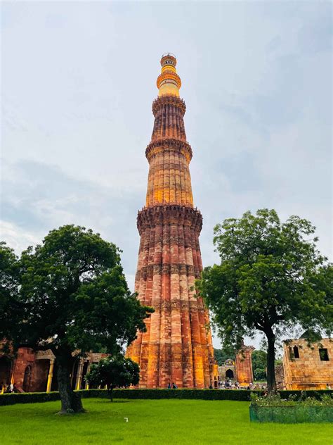 Things to do in Qutub Minar - A Grand Historical Tour Awaits You