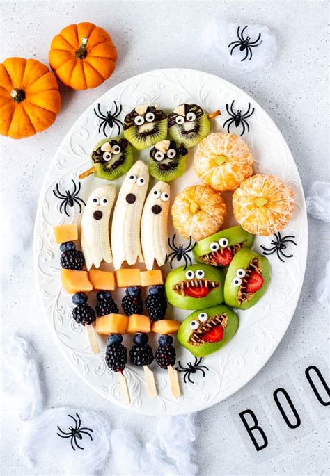 Halloween Fruit Tray Ideas {A Healthy Halloween Snack}!