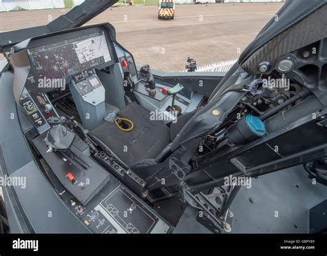 RAF Fairford, Gloucestershire, UK. 7th July, 2016. F-35 cockpit Stock ...