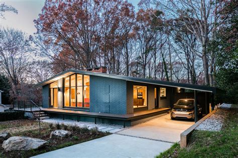 This Mid-Century Modern House In North Carolina Received A Fresh Update ...