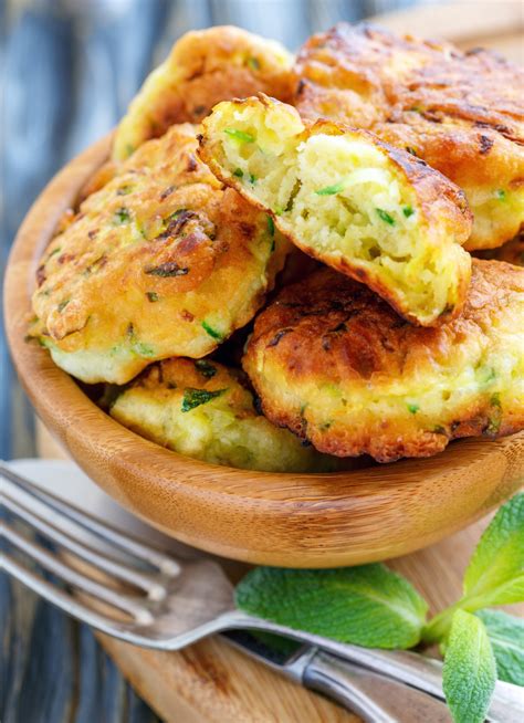 Ricotta Zucchini Fritters – 12 Tomatoes