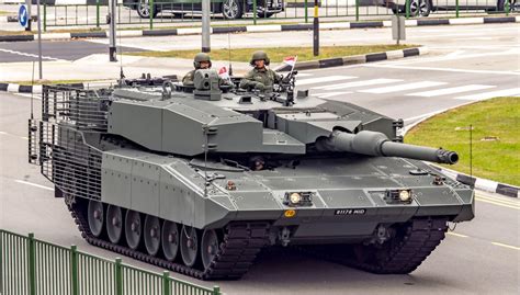 WARFARE Blog: Os tanques Leopard 2 de Cingapura são equipados para a ...